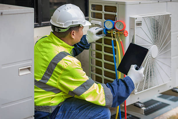 Professional Hvac technician working in Wernersville, PA
